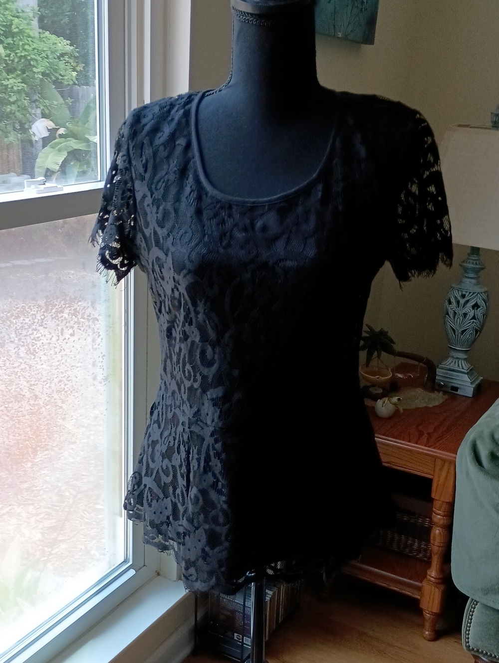 Solitaire Black Lace Short Sleeve Scoop Neck Blouse